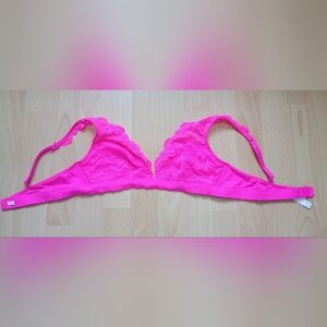 PINK Victoria's Secret Hot Pink Lace Bralette Size large
